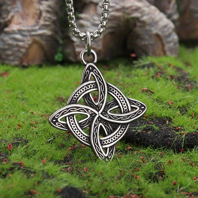 Three-in-One Pendant Necklace for Men & Women - Ideal for Parties & Banquets